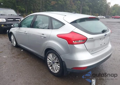 2016 Ford Focus Titanium из США, поврежденный, VIN 1FADP3N2XGL274880